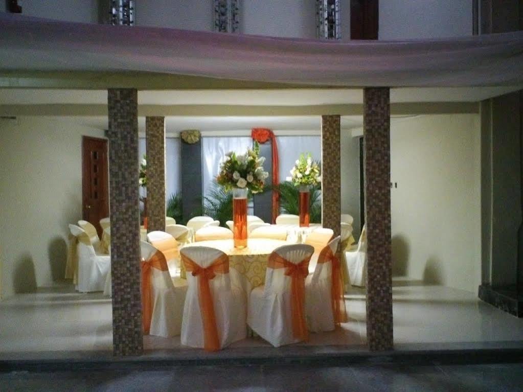 Ciudad Latin Palace Hotel 3*